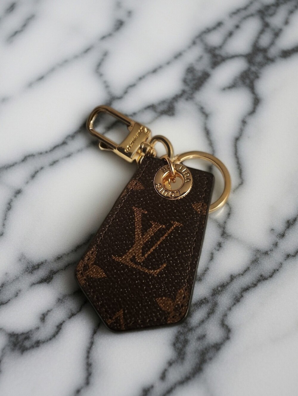 Louis Vuitton Brown & Gold Monogram Key Chain Charm - Picture 7 of 7